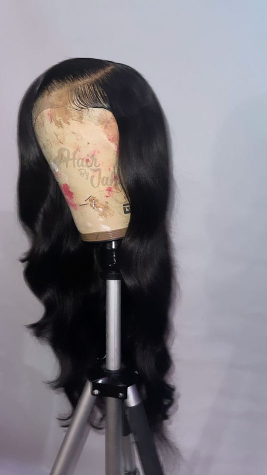 24" Straight Wig Side Part